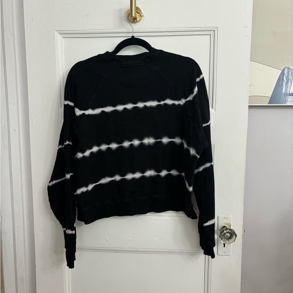 Electric Rose Cropped tie Dye Black & White Shirt / Pullover Sz M - Picture 6 of 11